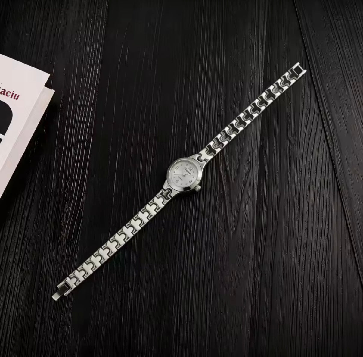 Chaoyada Round Mini Watches